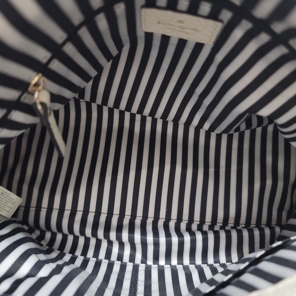 Kate Spade Southport Ave Maria Fold Over Purse Pebbled Leather black beige - Picture 8 of 11